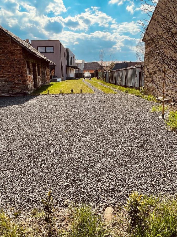 Apartmany 400 ヴェルカー・ロムニツァ エクステリア 写真